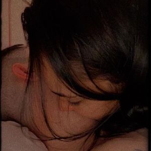 Meet your Posher, Génesis